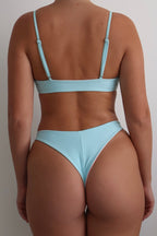 Brise Bottom